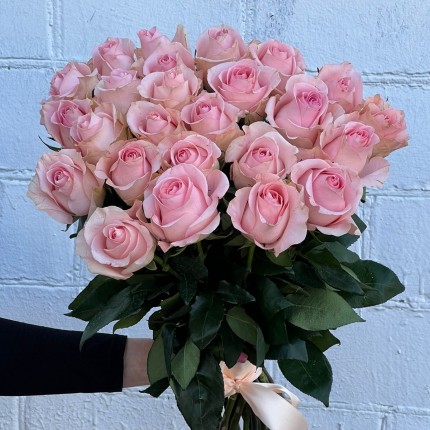Букет из нежных розовых роз - купить с доставкой в по Кизелу